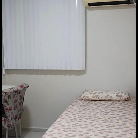 Apto Para Ate 4 Pessoas,Otima Localizacao, Area De Lazer Com Conveniencia E Piscina Para Crianca Петроліна Екстер'єр фото