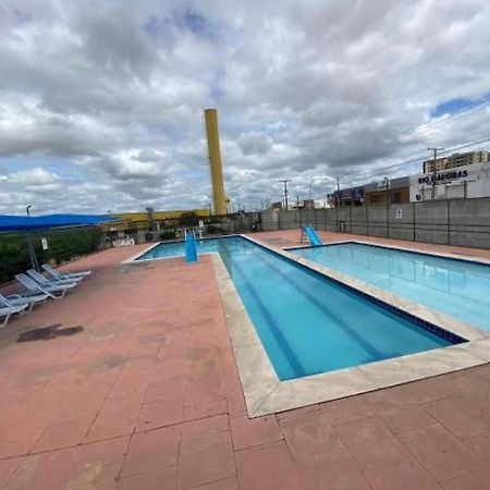 Apto Para Ate 4 Pessoas,Otima Localizacao, Area De Lazer Com Conveniencia E Piscina Para Crianca Петроліна Екстер'єр фото
